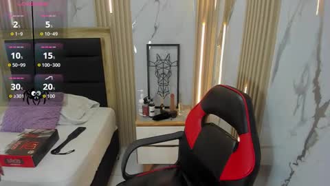        online show from 10-24-25, 07:32