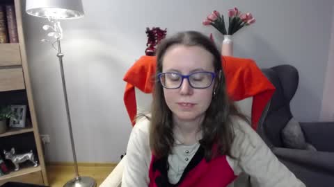 Lizzy online show from 02-11-26, 05:45