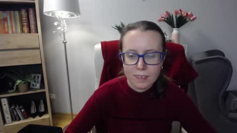 Lizzy online show from 03-16-26, 05:44