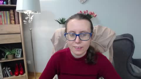 Lizzy online show from 03-26-26, 05:35