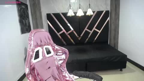 Lizzy SCHEDULE BROADCASTING Monday-Saturday 11am4pm Colombia online show from 12-05-24, 04:34