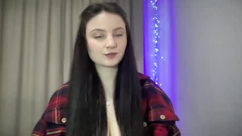 Snapshot of locaalis1 chatting on 02-26-25, 02:25 locaalis1 online show from 02-26-25, 02:25