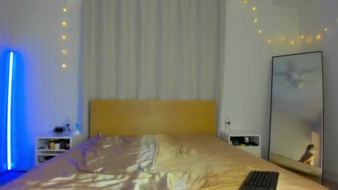 lolo 3 online show from 02-23-25, 05:34