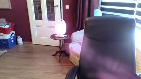 Snapshot of loebet chatting on 03-18-26, 03:59 Loebet online show from 03-18-26, 03:59