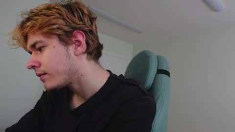 LOGAN FRASER online show from 11-02-25, 01:46