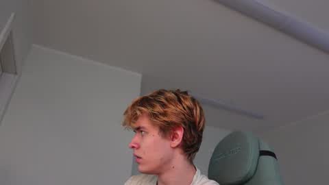 LOGAN FRASER online show from 11-15-25, 01:18