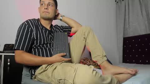 Logan morris online show from 02-08-25, 03:19