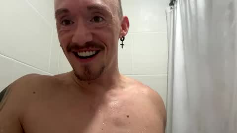 Snapshot of logan_trace chatting on 09-26-25, 07:18 logan trace online show from 09-26-25, 07:18