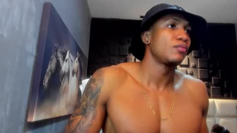 logan_varela online show from 12-19-24, 07:07