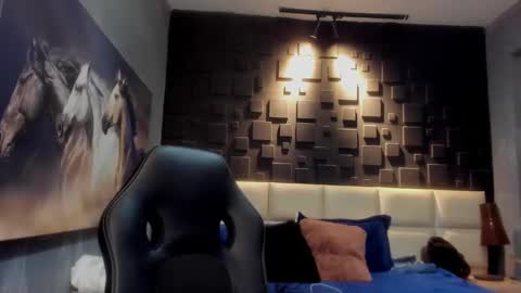 logan_varela online show from 12-22-24, 01:23