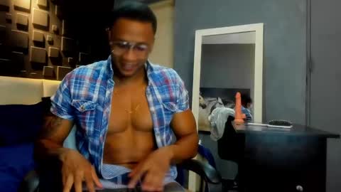 logan_varela online show from 12-25-24, 12:47