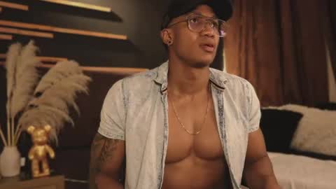 logan_varela online show from 01-23-25, 11:47