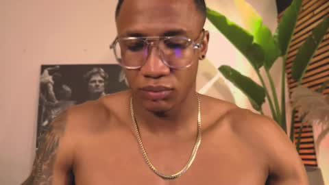 logan_varela online show from 02-03-25, 10:25