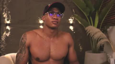 logan_varela online show from 02-18-25, 11:41