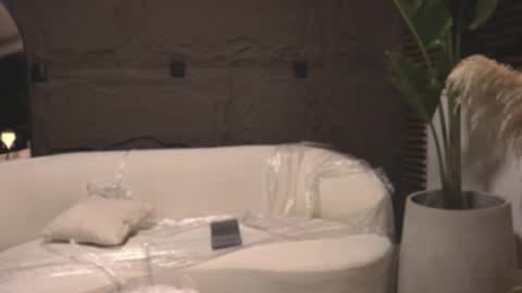 logan_varela online show from 02-21-25, 08:16