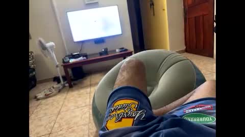 logandaimond online show from 11-20-25, 04:01