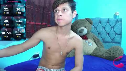 Logan online show from 12-18-25, 12:38