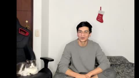 Snapshot of logannick chatting on 12-17-24, 08:34 Logan online show from 12-17-24, 08:34