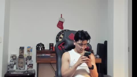 Snapshot of logannick chatting on 01-17-25, 08:56 Logan online show from 01-17-25, 08:56