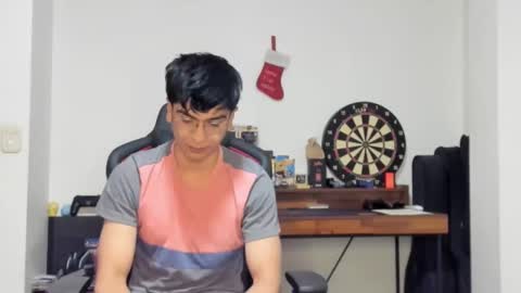 Snapshot of logannick chatting on 03-10-25, 07:42 Logan online show from 03-10-25, 07:42