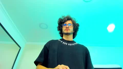 Loggan online show from 02-13-25, 01:08
