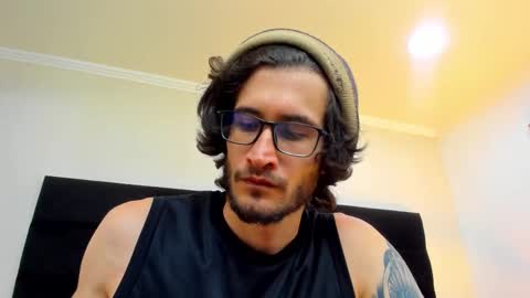 Loggan online show from 02-15-25, 12:26