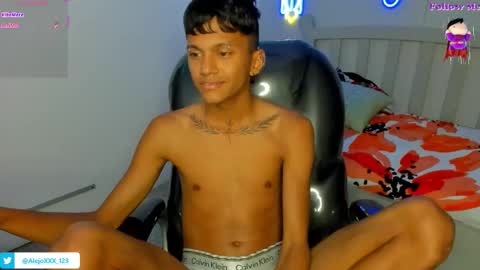 LOUIS online show from 10-21-25, 04:13