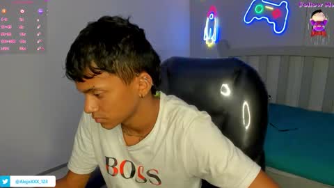 LOUIS online show from 11-08-25, 04:12