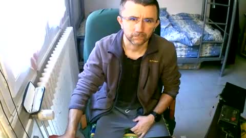 Snapshot of lokoum39 chatting on 12-04-24, 12:03 lokoum39 online show from 12-04-24, 12:03