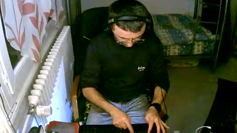 Snapshot of lokoum39 chatting on 12-30-24, 05:55 lokoum39 online show from 12-30-24, 05:55