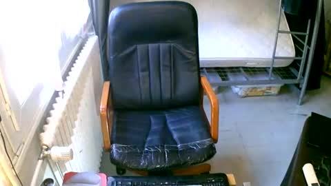 Snapshot of lokoum39 chatting on 01-14-25, 11:53 lokoum39 online show from 01-14-25, 11:53