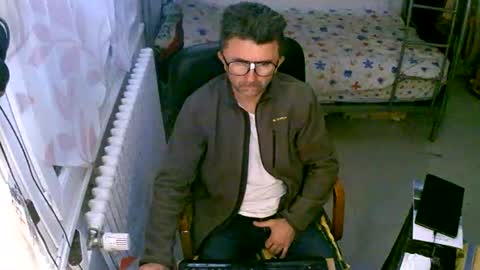 lokoum39 online show from 10-16-25, 05:25