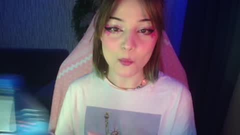 lola online show from 02-02-25, 10:02