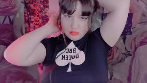 Snapshot of lola_chi chatting on 02-01-25, 11:48 Lola Chi online show from 02-01-25, 11:48