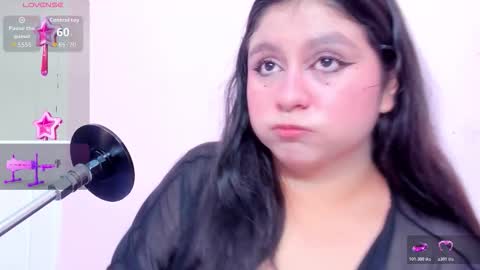 lola online show from 11-09-25, 12:03