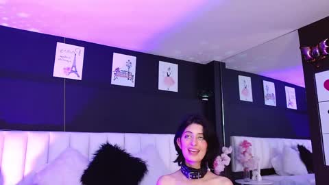 Lola online show from 03-05-25, 04:46