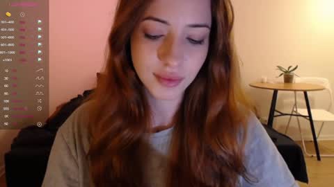 Snapshot of lola_dinky chatting on 10-22-25, 10:31 Lola online show from 10-22-25, 10:31