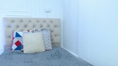 lola red online show from 01-09-26, 07:15