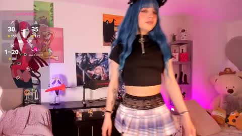 Snapshot of lolaa_bunnyy chatting on 11-09-25, 05:22 Lola Bunny online show from 11-09-25, 05:22