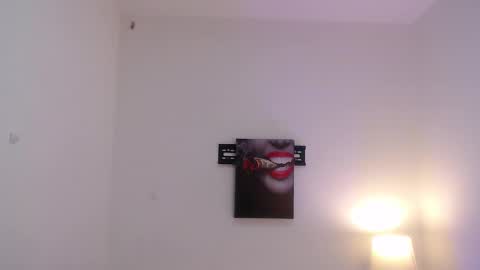 lolaandcamille online show from 11-17-25, 06:57