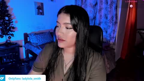 Snapshot of lolaasmith_21 chatting on 12-25-24, 10:16 lolaasmith_21 online show from 12-25-24, 10:16