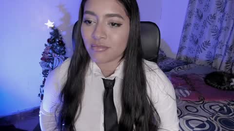 Snapshot of lolaasmith_21 chatting on 01-04-25, 12:27 lolaasmith_21 online show from 01-04-25, 12:27