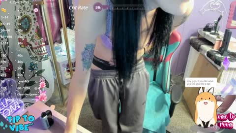 Snapshot of lolabunny9 chatting on 12-03-24, 04:06 Lola online show from 12-03-24, 04:06