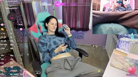 Snapshot of lolabunny9 chatting on 12-05-24, 03:50 Lola online show from 12-05-24, 03:50