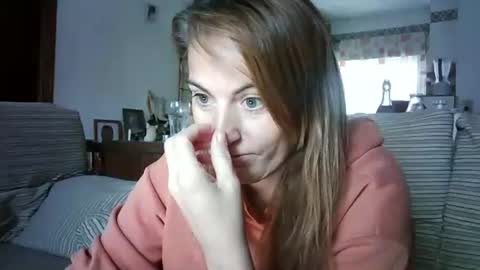 LOLA HUESO y ERIC online show from 11-10-25, 09:19