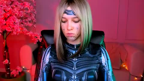 lolalemona online show from 12-15-24, 10:28