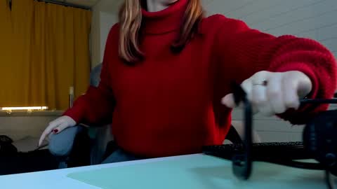 lolalemona online show from 12-25-24, 03:49