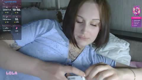 Snapshot of lolalibellule chatting on 10-16-25, 11:28 Lola online show from 10-16-25, 11:28