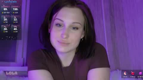 Snapshot of lolalibellule chatting on 11-11-25, 07:36 Lola online show from 11-11-25, 07:36
