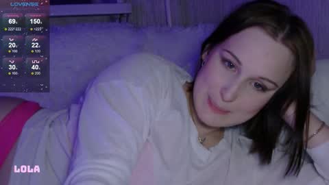 Snapshot of lolalibellule chatting on 11-14-25, 07:56 Lola online show from 11-14-25, 07:56